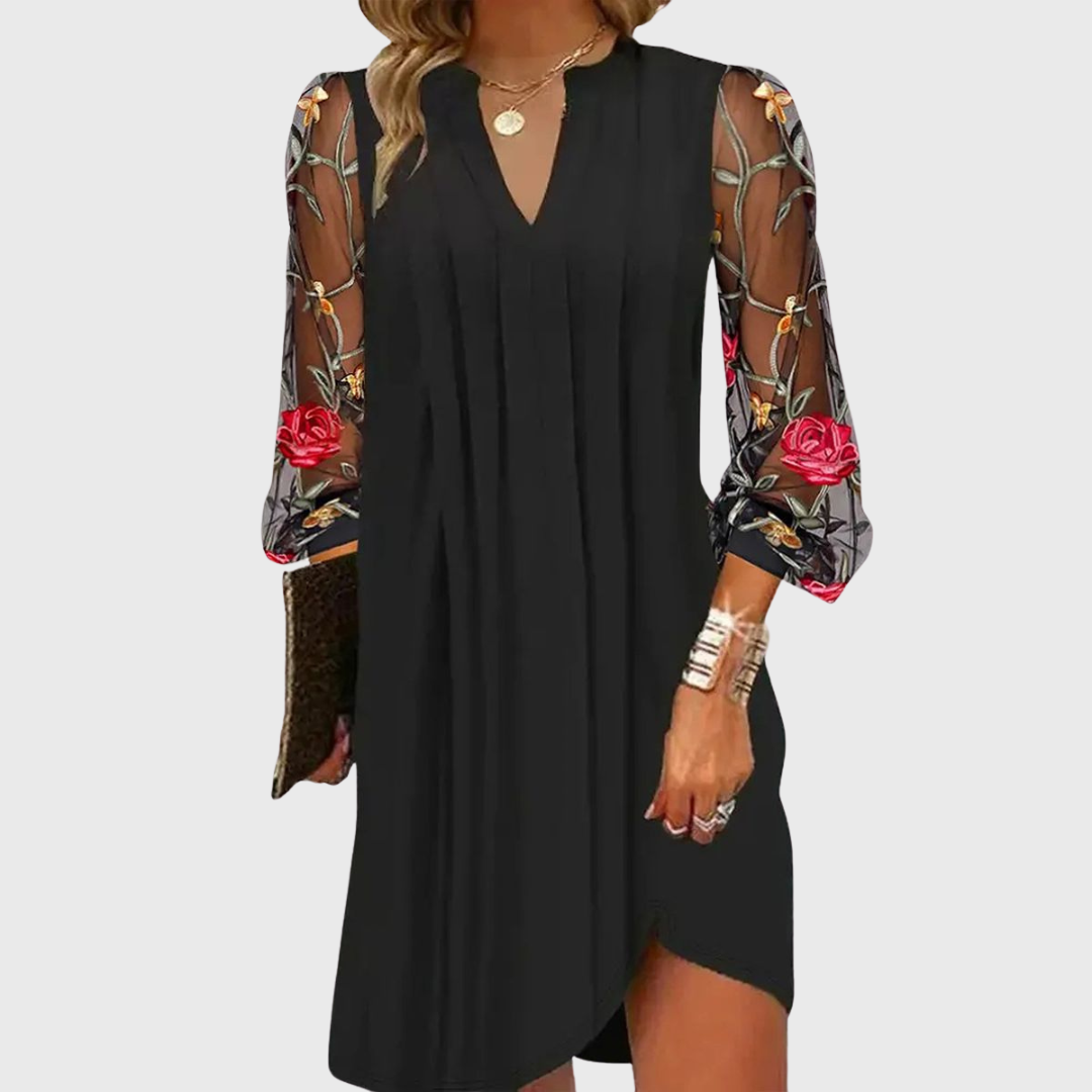 Renée - Elegantní minišaty s výstřihem do V a průsvitnými rukávy