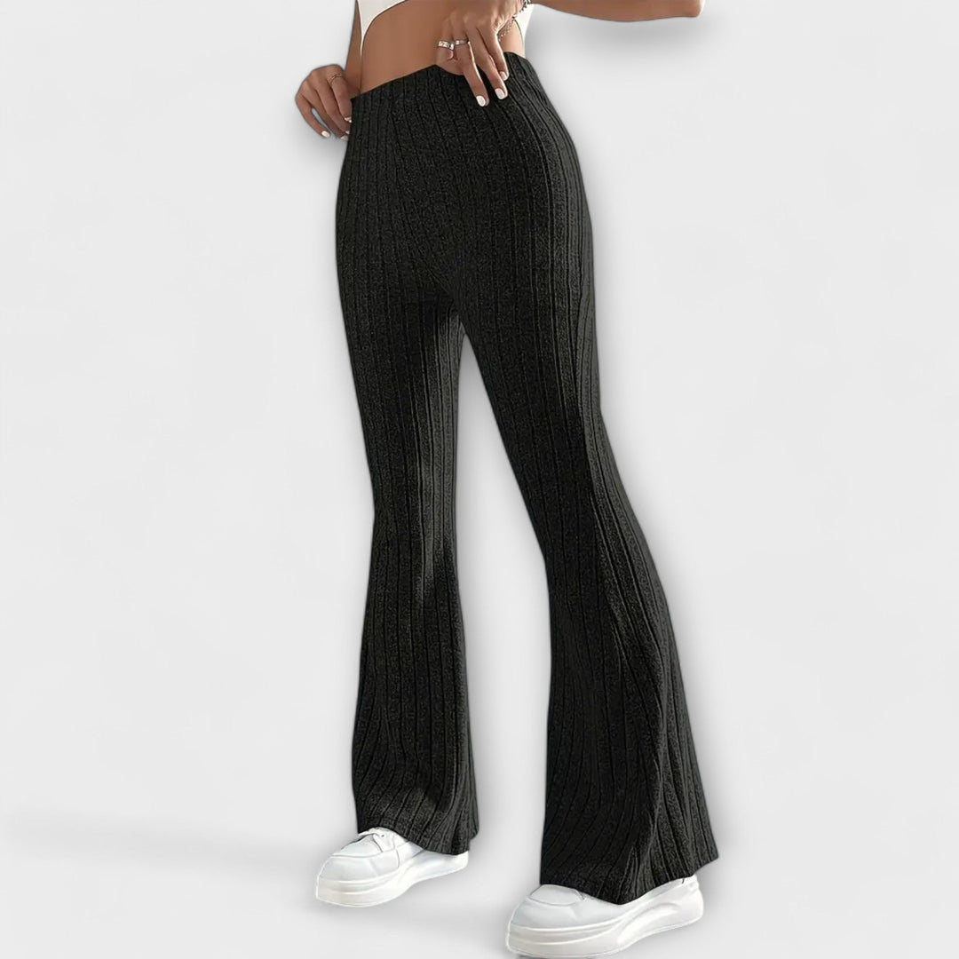 Jennifer – Elegantní flare kalhoty