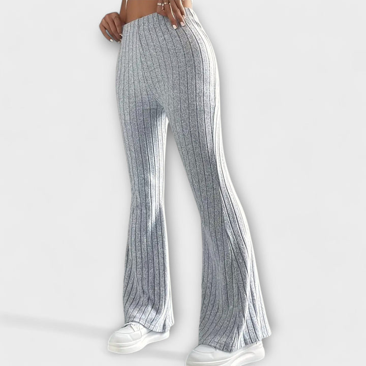 Jennifer – Elegantní flare kalhoty