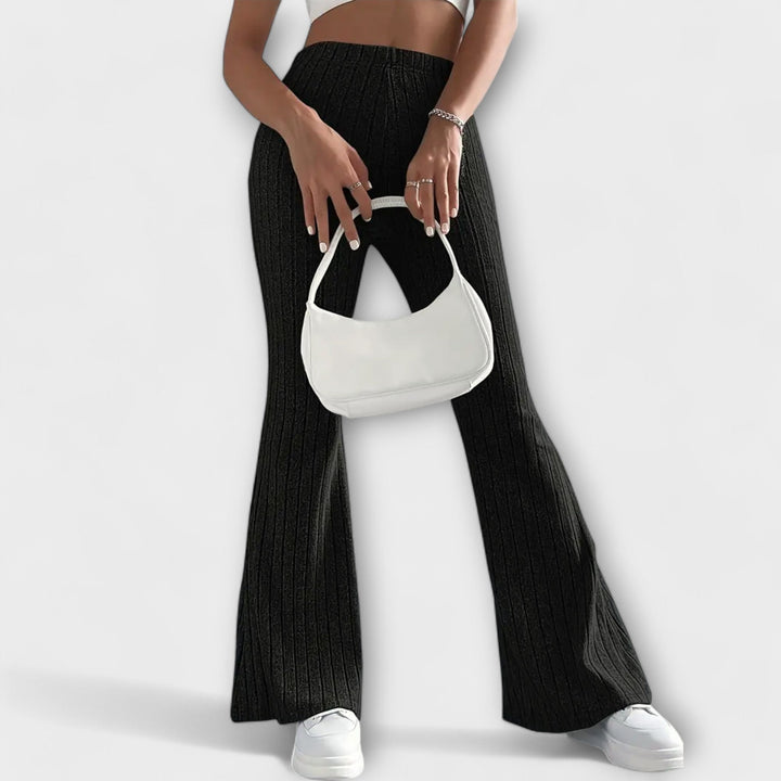 Jennifer – Elegantní flare kalhoty