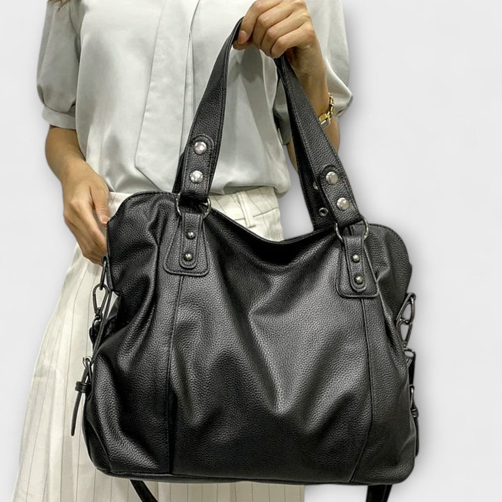 Léora. – Elegantní taška přes rameno typu hobo