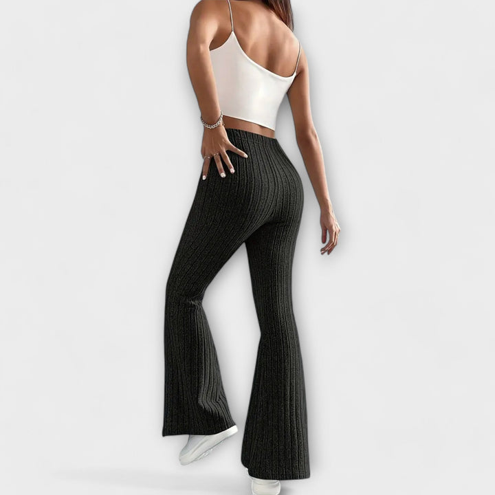Jennifer – Elegantní flare kalhoty