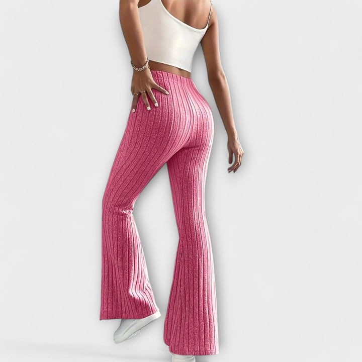 Jennifer – Elegantní flare kalhoty
