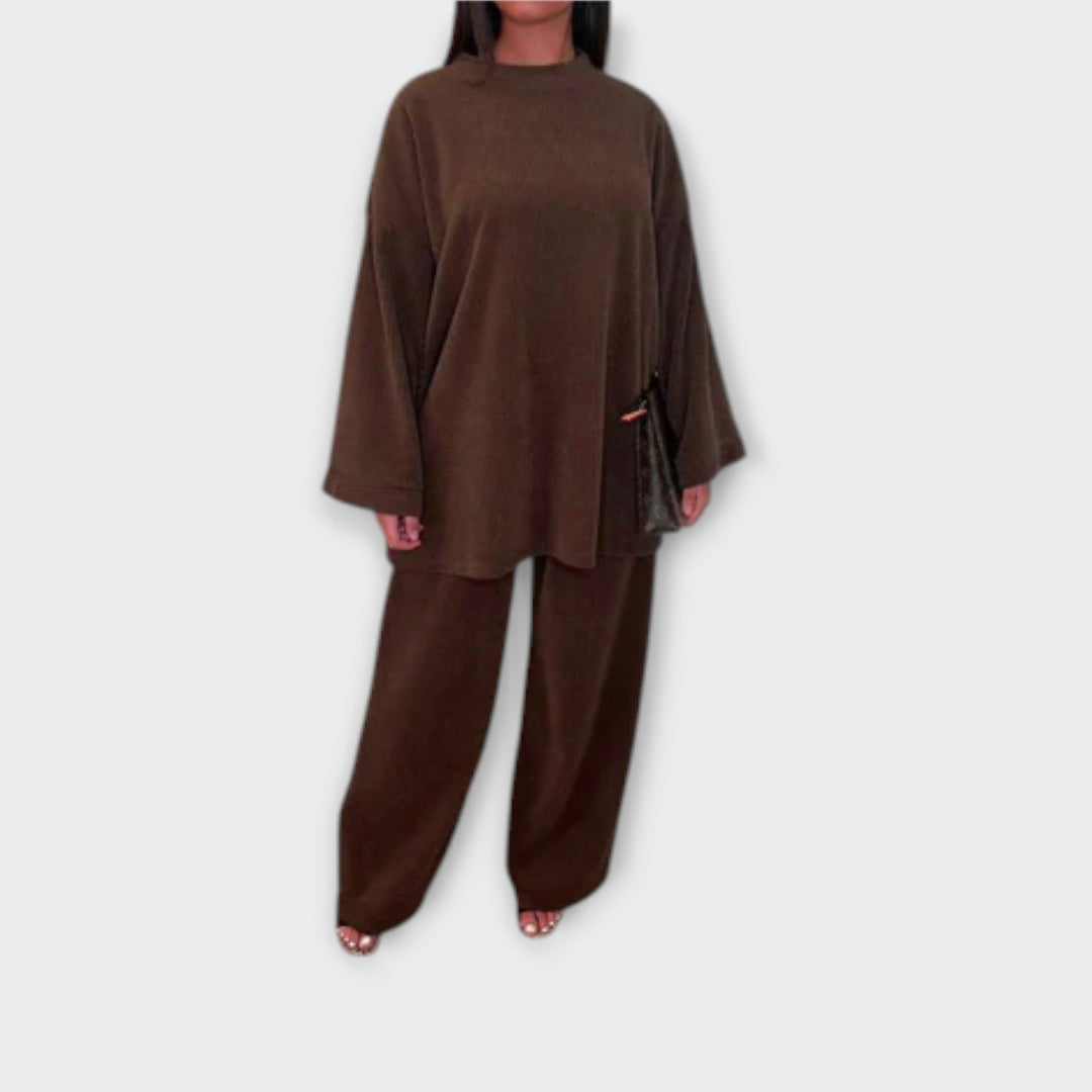 Ingrid - Souprava ve velikosti Oversize – žebrový styl