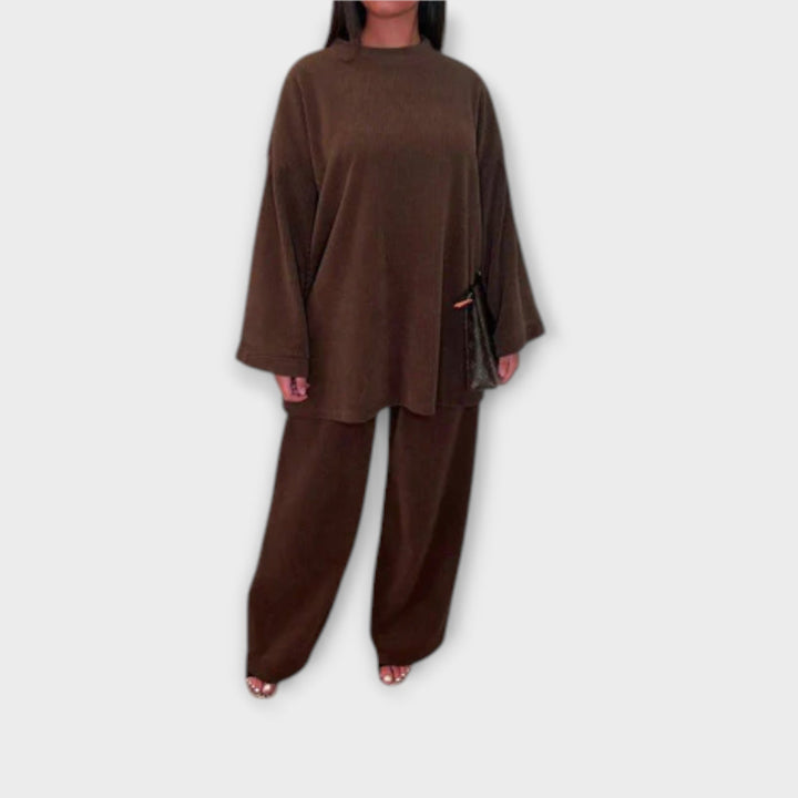 Ingrid - Souprava ve velikosti Oversize – žebrový styl