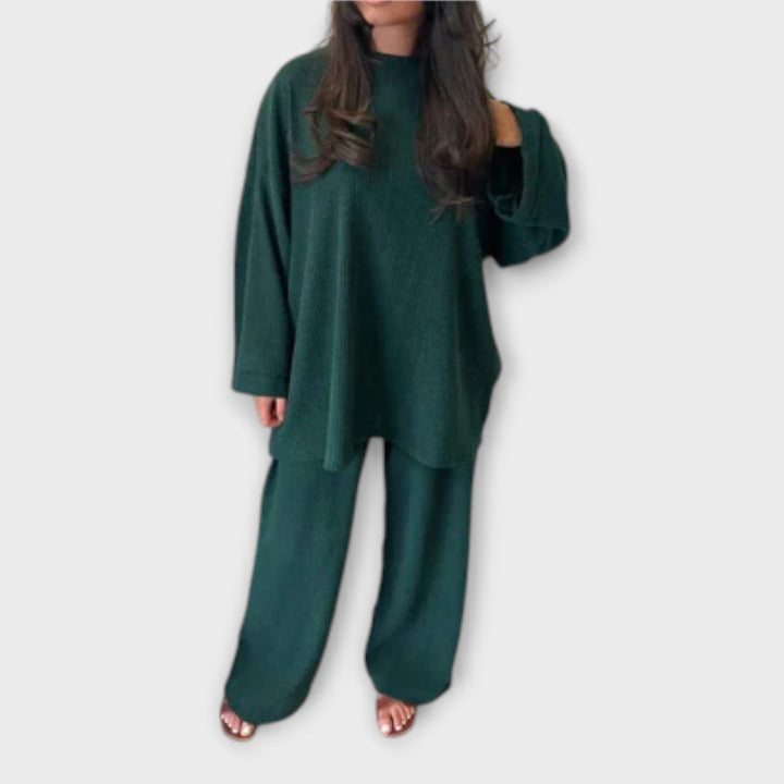 Ingrid - Souprava ve velikosti Oversize – žebrový styl